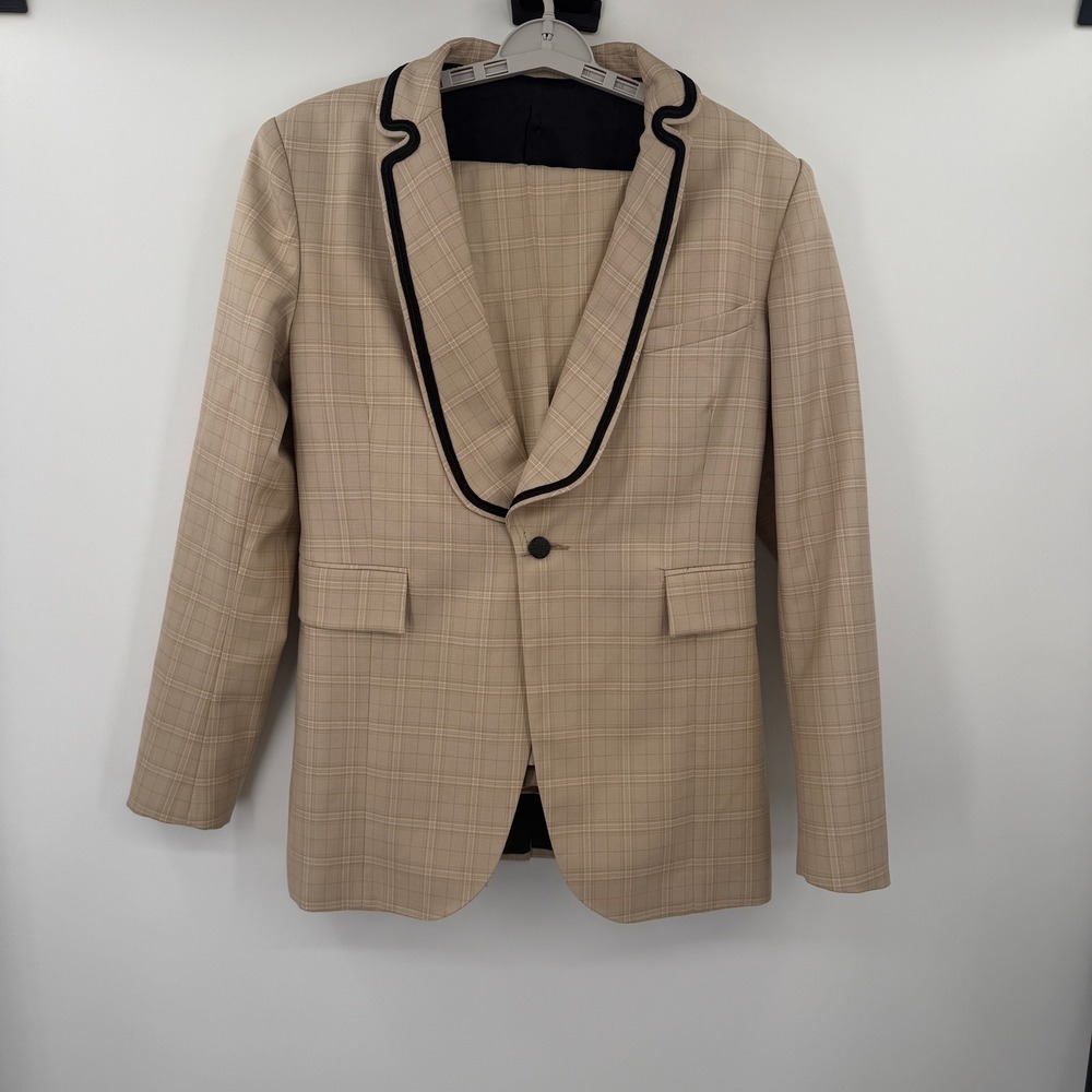 French Deal Paris Mens Plaid Suit Tan Shawl Lapel Piping Made in France Size 44
